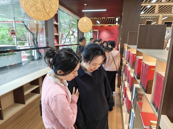 6542d4a305cb32abdf40bb4912276160